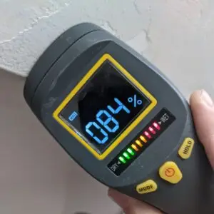 Detect water damage - moisture reader
