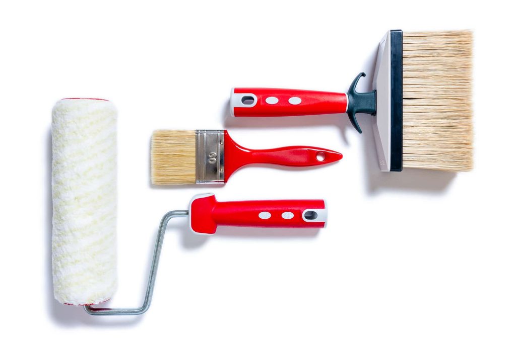 Choosing the Right Paintbrush and Rollers for Your Interior Paint Job