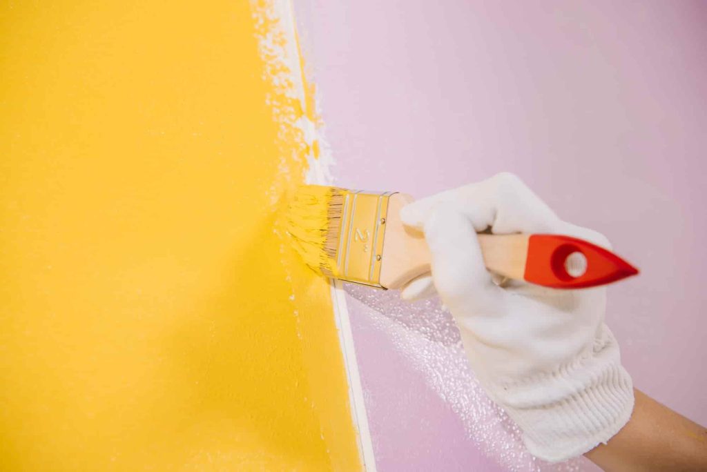 Tools and Techniques for Minimizing Paint Splatters in an Interior Painting Job