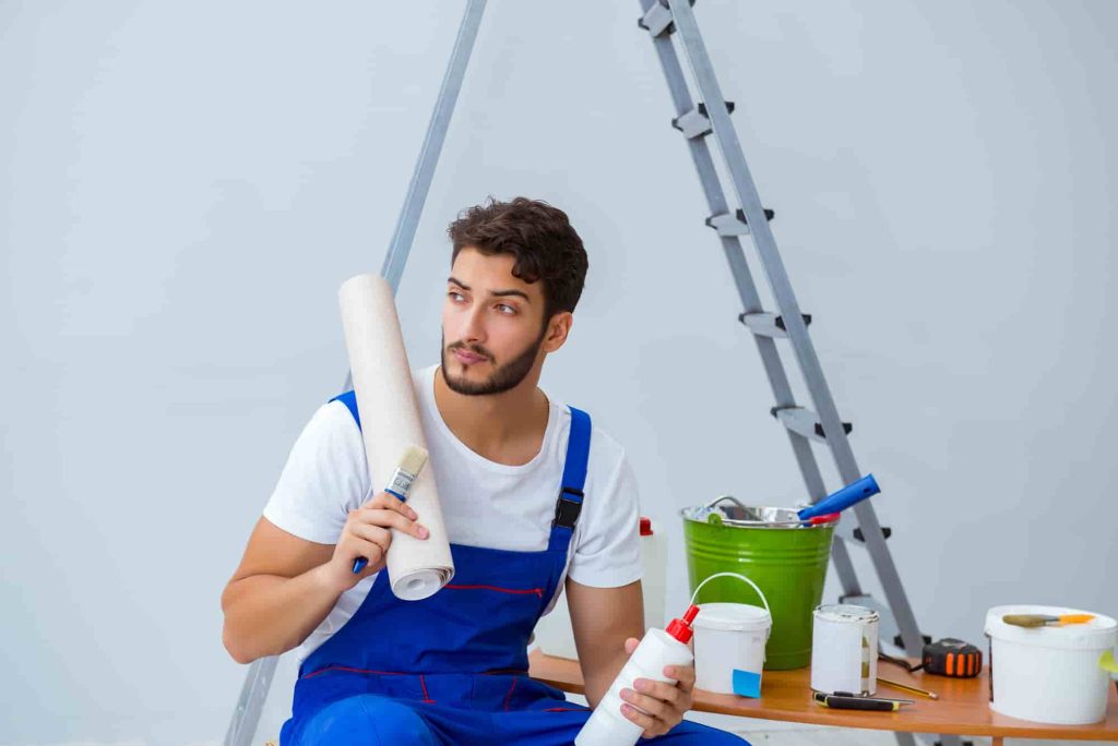 Top 5 Signs You Need a Drywall Repair Service